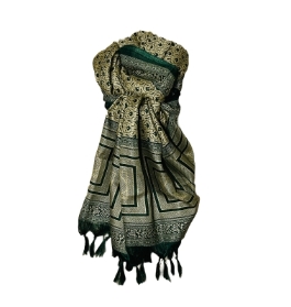 Green and Cream Print